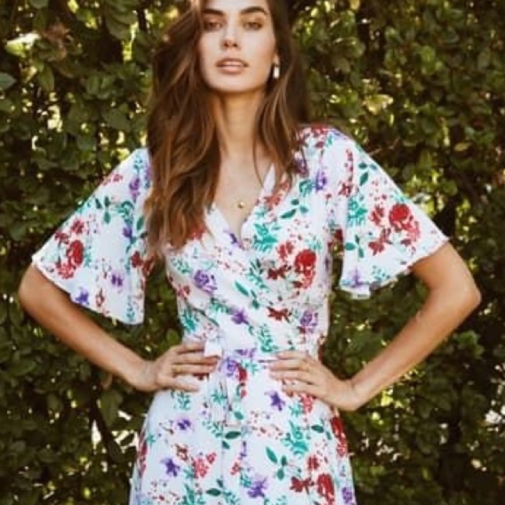 NWT BOBEAU ORNA LILAC MEADOW FLORAL WRAP DRESS